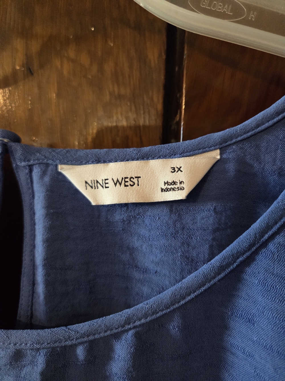 Nwt 3x Nine West Electric Blue Short Ruffle Sleeve Blouse - Picture 2 of 10